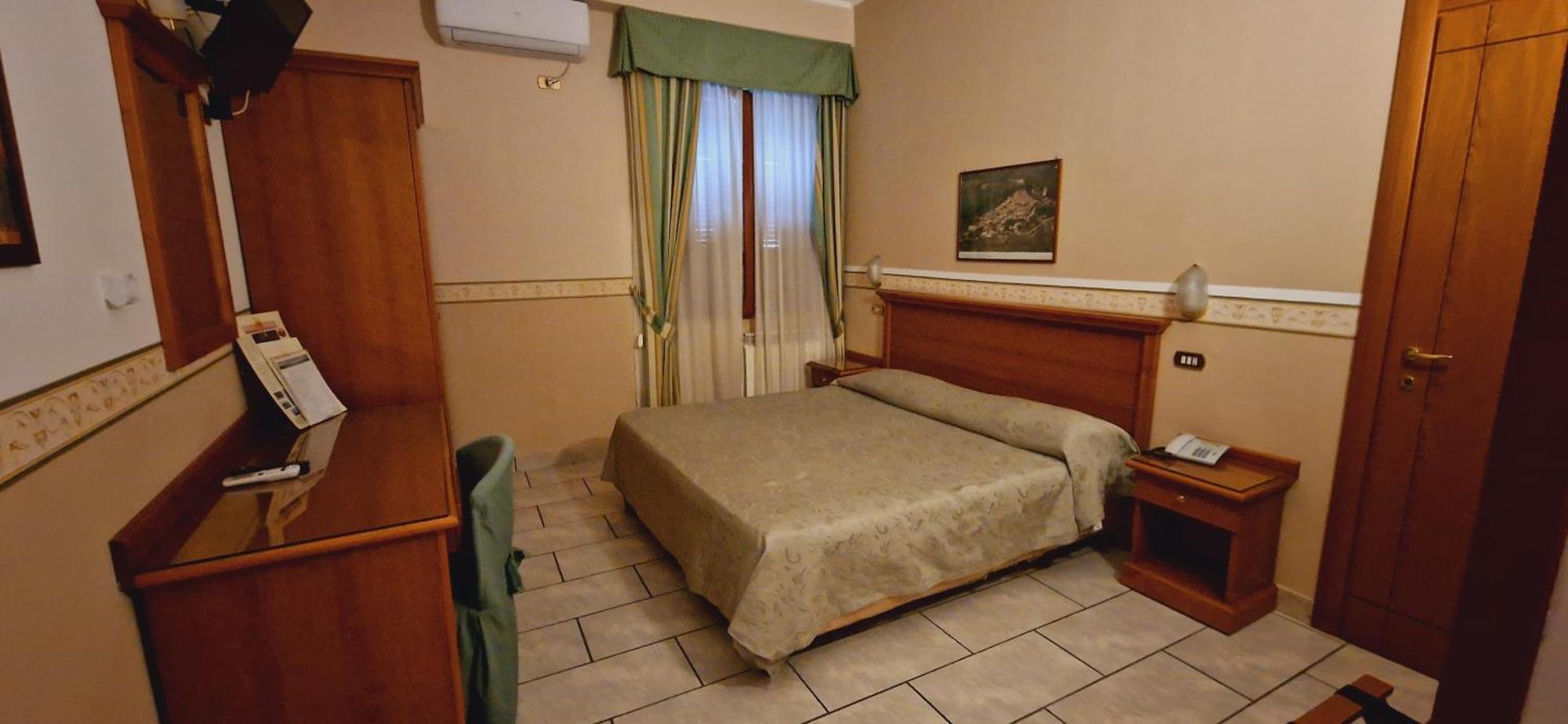 Hotel Lento Melito di Napoli Exterior foto